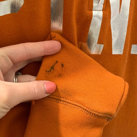 Victoria Secret Pink UT pullover - Picture 4 of 4
